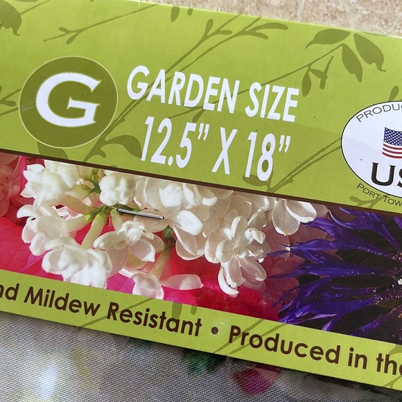 Santa with Gifts Flag Winter Wonderland Holiday Christmas - Picture 2 of 8